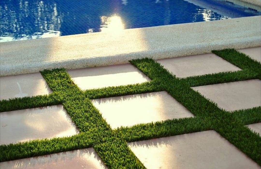 مقایسه بین چمن مصنوعی پاییزه و بهاره در چند دقیقه 